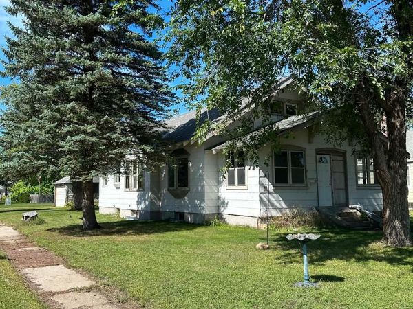 227 3rd Street SW, Staples, MN 56479