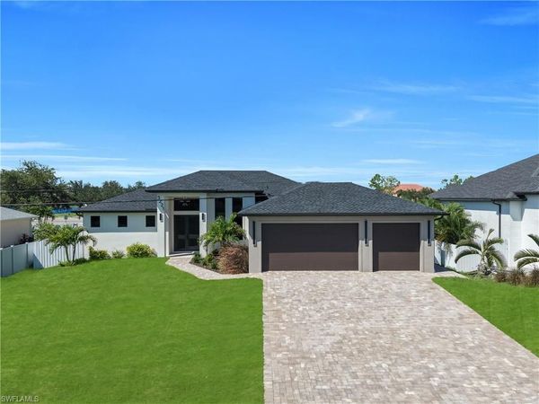 3221 SW 3rd TER, CAPE CORAL, FL 33991
