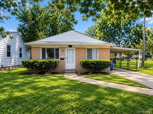 6793 Prospect Avenue , Warren, Mi 48091