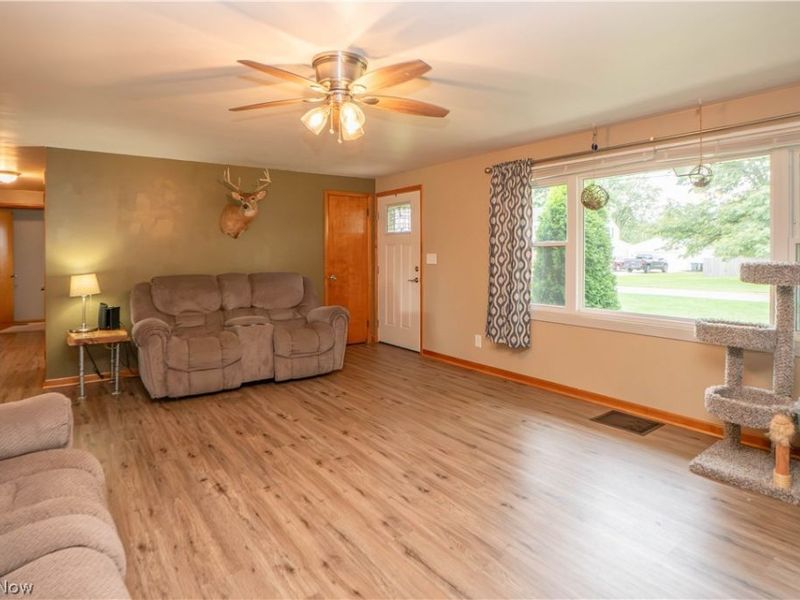 132 32nd Street SE, Canton, OH 44707 Photo 3