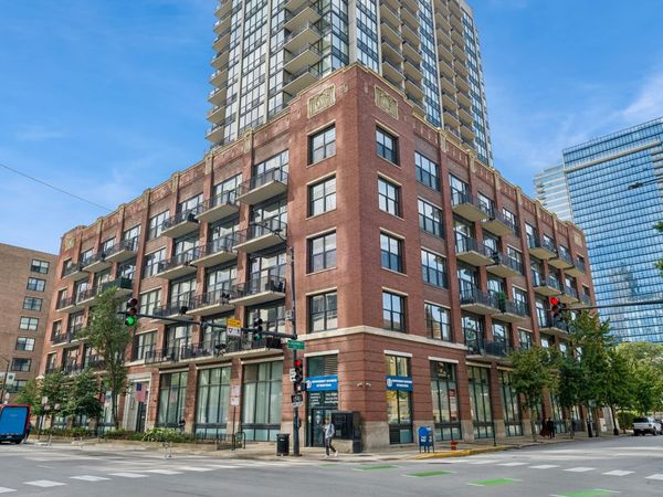 210 S Desplaines Street , Unit 607, Chicago, IL 60661