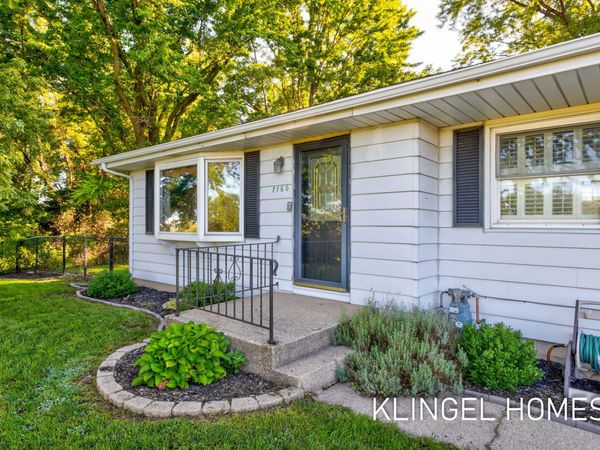 7160 96th Avenue, Zeeland, MI 49464