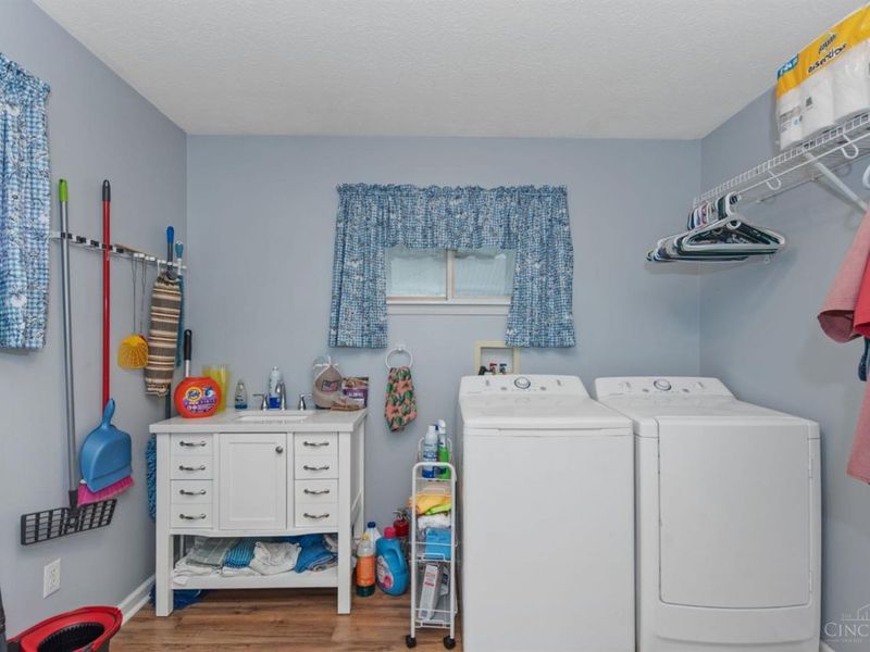 7706 Gardner Road, Lewis Township, OH 45121 Photo 23