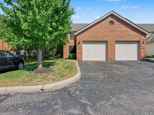 1164 Cambridge Way , Pickerington, OH 43147