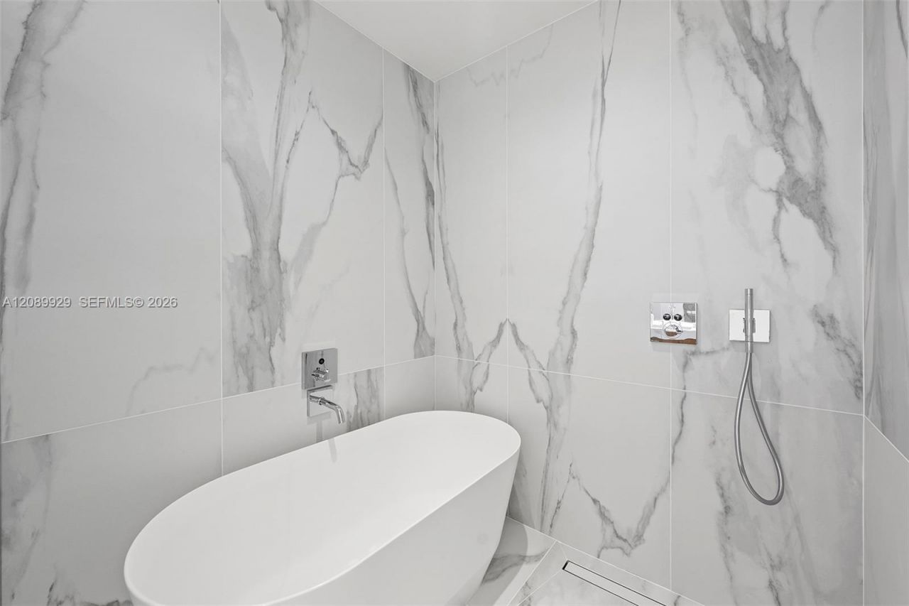 1400 Biscayne Blvd, Unit 609, Miami, FL 33132 Photo