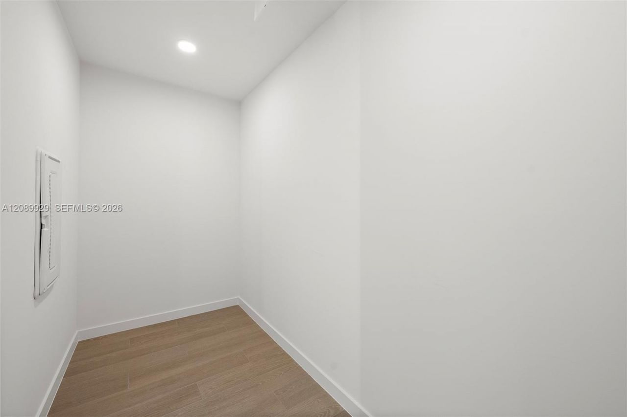 1400 Biscayne Blvd, Unit 609, Miami, FL 33132 Photo