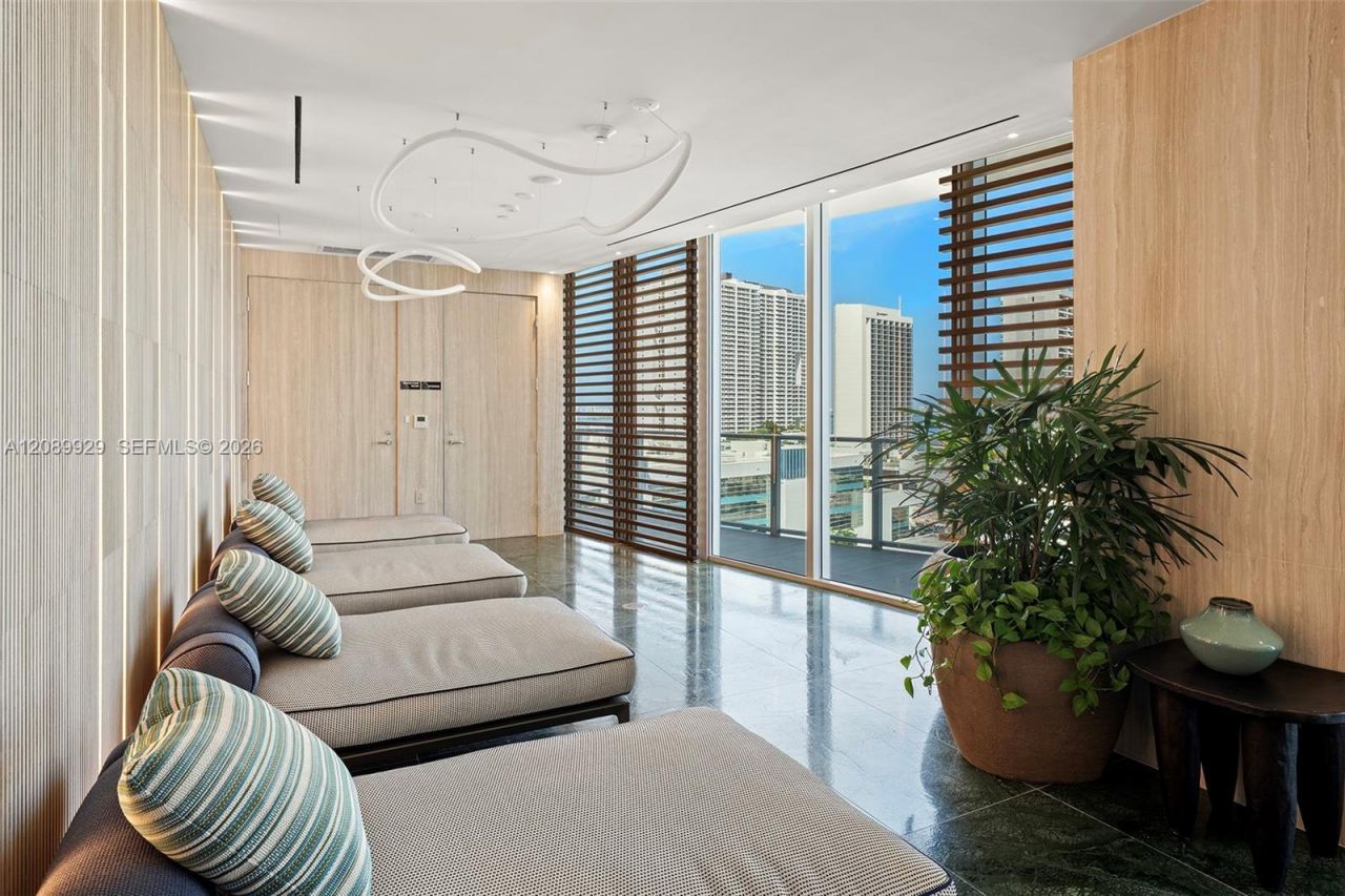 1400 Biscayne Blvd, Unit 609, Miami, FL 33132 Photo