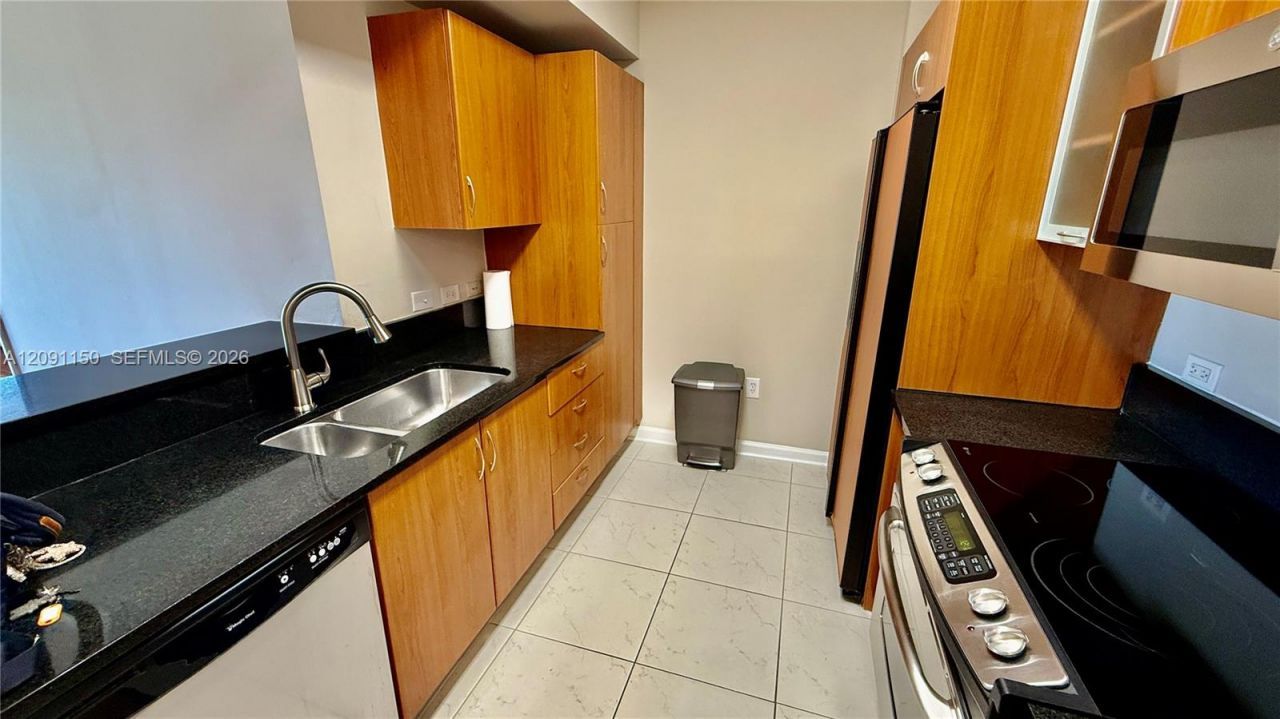 18800 NE 29th Ave , Unit 315, Aventura, FL 33180 Photo