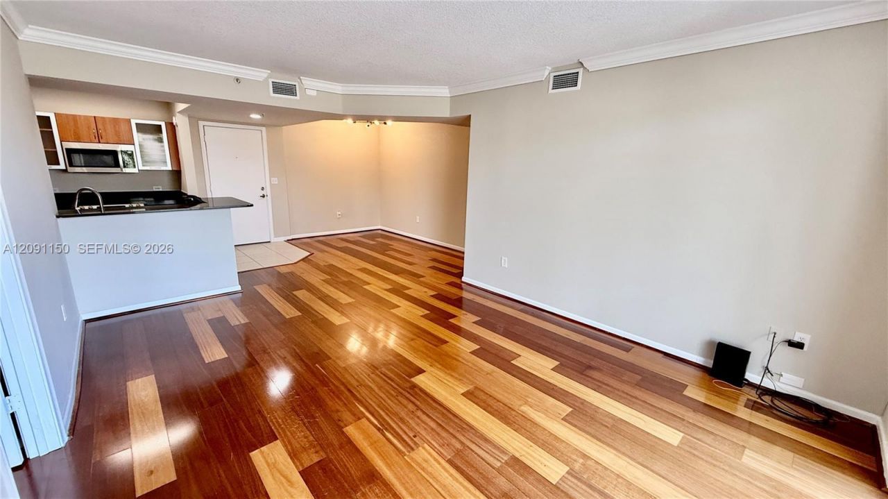 18800 NE 29th Ave , Unit 315, Aventura, FL 33180 Photo