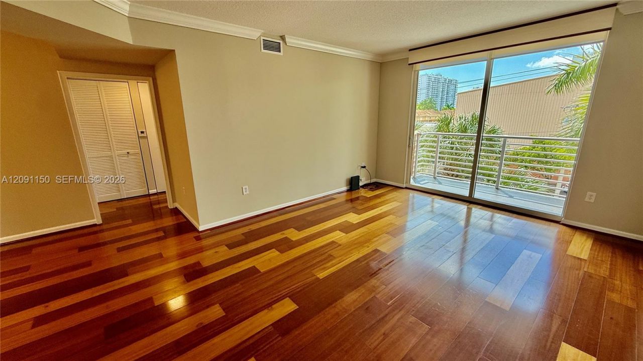 18800 NE 29th Ave , Unit 315, Aventura, FL 33180 Photo