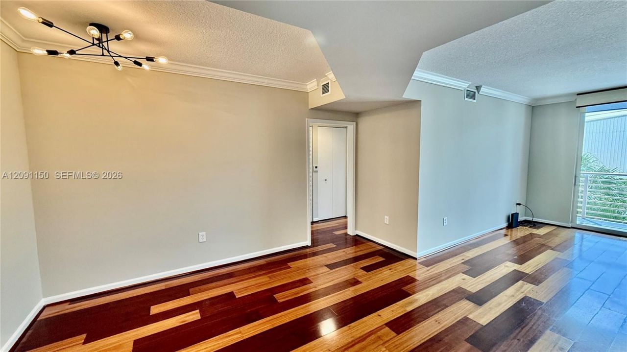 18800 NE 29th Ave , Unit 315, Aventura, FL 33180 Photo