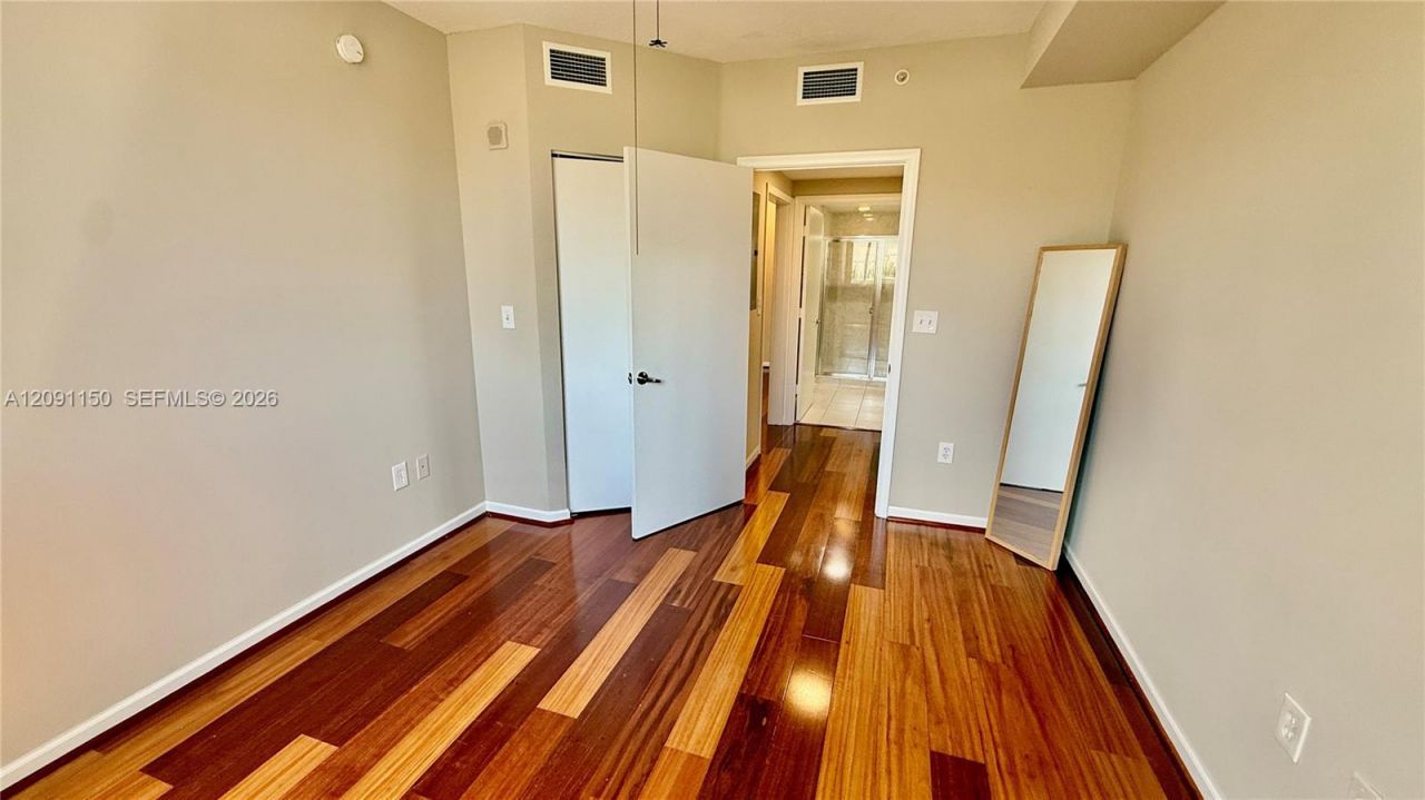 18800 NE 29th Ave , Unit 315, Aventura, FL 33180 Photo