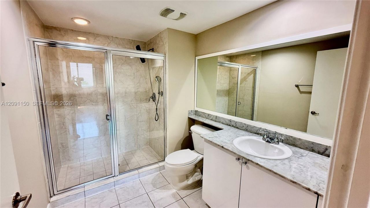 18800 NE 29th Ave , Unit 315, Aventura, FL 33180 Photo
