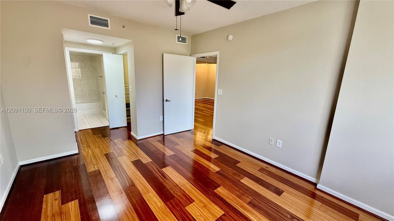 18800 NE 29th Ave , Unit 315, Aventura, FL 33180 Photo