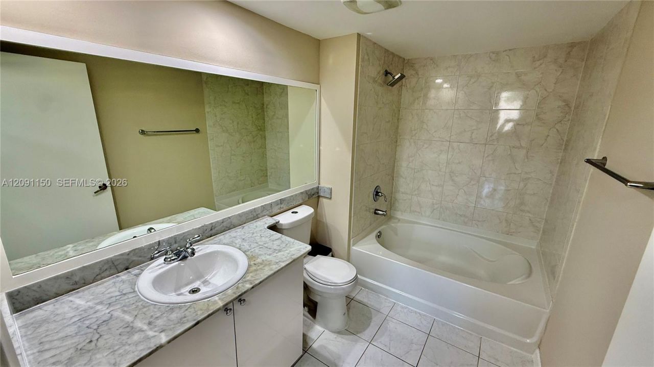 18800 NE 29th Ave , Unit 315, Aventura, FL 33180 Photo
