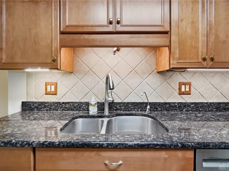 5691 Marshall Road, Dayton, OH 45429 Photo 17