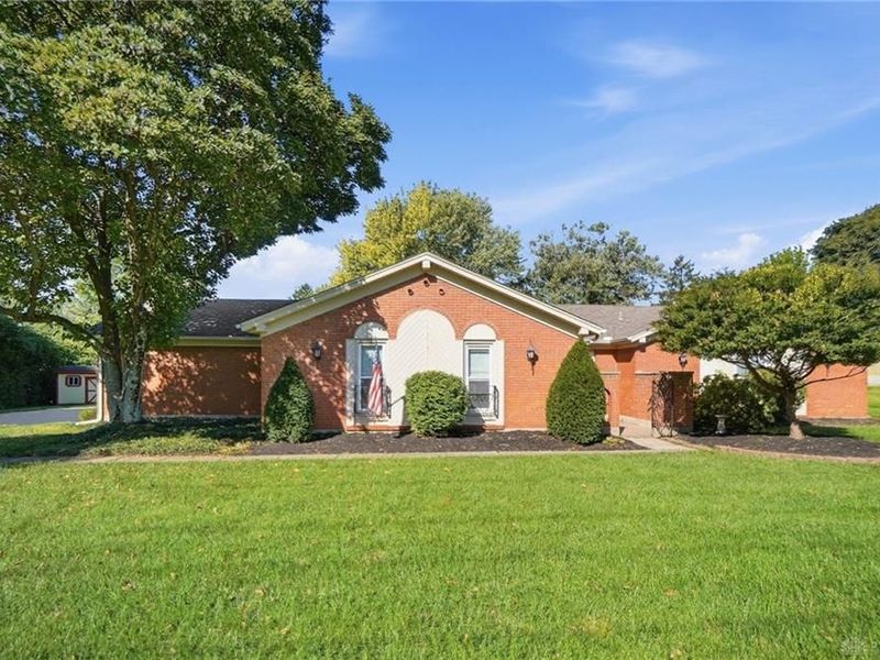 5691 Marshall Road, Dayton, OH 45429 Photo 2