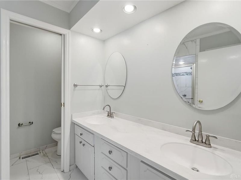 5691 Marshall Road, Dayton, OH 45429 Photo 26