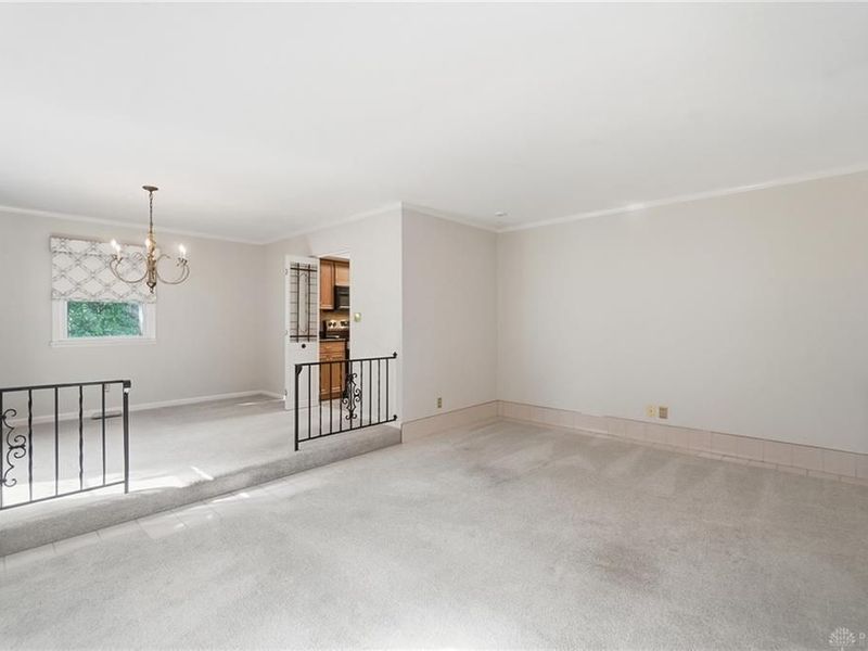 5691 Marshall Road, Dayton, OH 45429 Photo 27