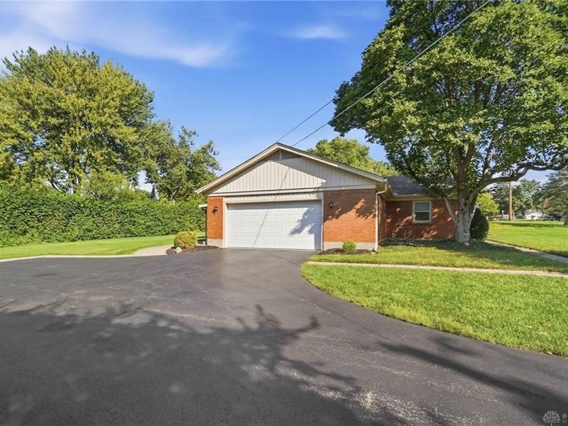 5691 Marshall Road, Dayton, OH 45429 Photo 3