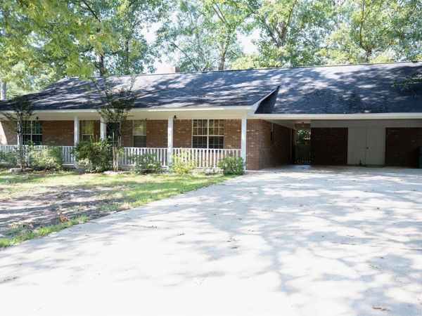 902 Meredith Street , White Hall, AR 71602
