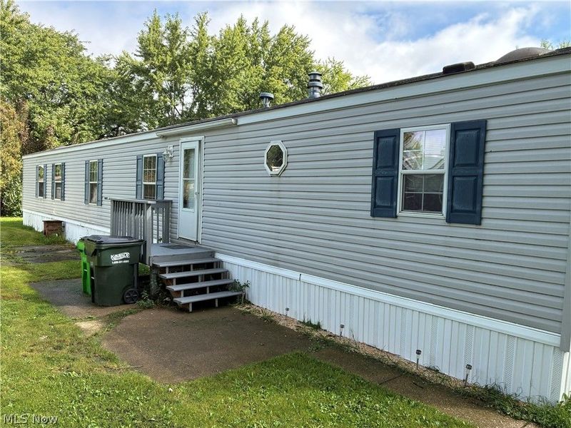 5 Carpenter Boulevard, Marshallville, OH 44645 Photo 2