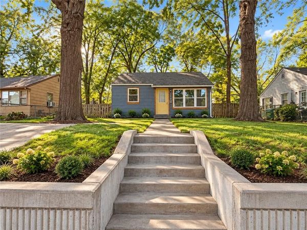 226 Cornell Avenue, Bonner Springs, KS 66012