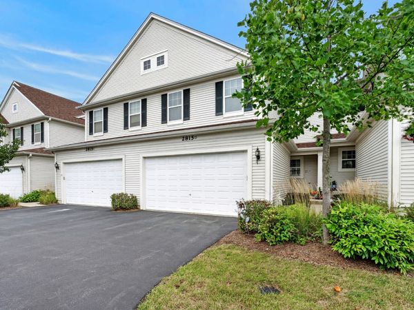 2815 Glacier Way , Unit D, Wauconda, IL 60084