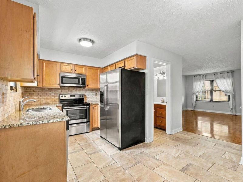 3827 Queen Anne Place, Grove City, OH 43123 Photo 7