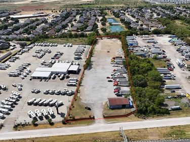 10350 South Freeway, Fort Worth, TX 76140