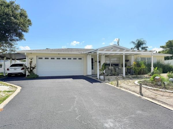 1779 AVON LANE , LARGO, FL 33756