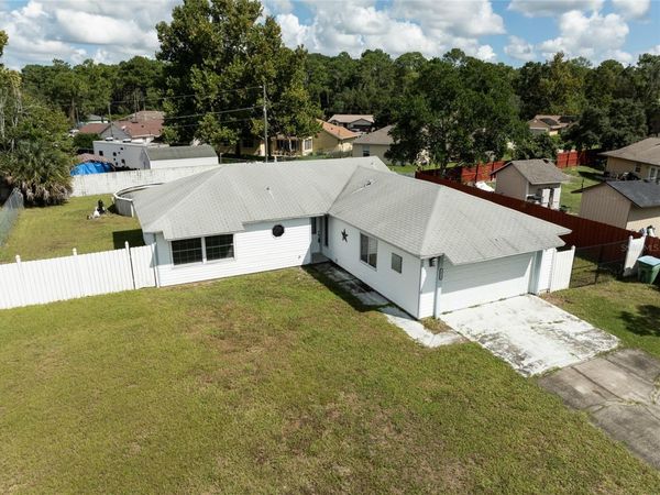 2578 HAULOVER BOULEVARD , DELTONA, FL 32738