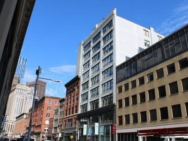 186 Lincoln St, Unit 900, Boston, MA 02111