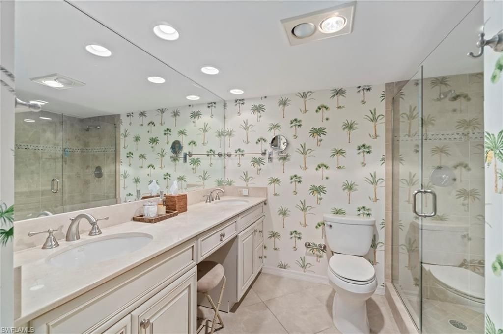 3483 Gulf Shore Blvd N, Unit 105 - At 2, Naples, FL 34103 Photo