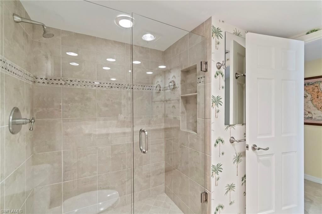 3483 Gulf Shore Blvd N, Unit 105 - At 2, Naples, FL 34103 Photo