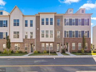 1615 FIELD SPARROW TERRACE NE, LEESBURG, VA 20176