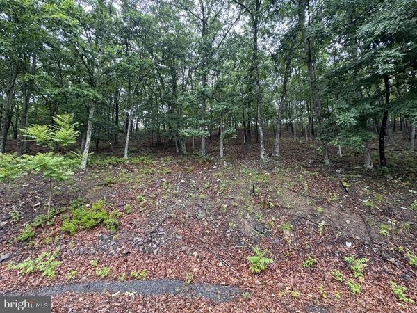 3437 VICTORIA COURT, BUSHKILL, PA 18324