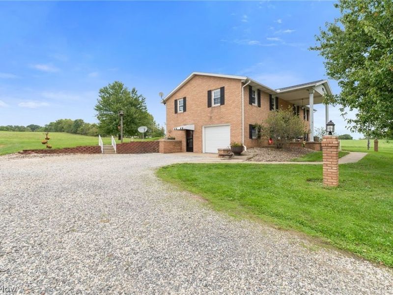 4025 Arrow Road NW, Carrollton, OH 44615 Photo 2