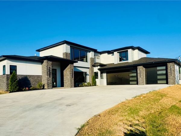 520 Hidden Forest Drive , Avoca, AR 72711