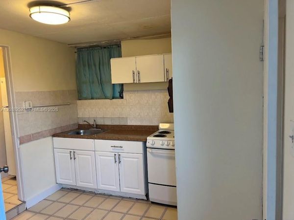 280 NW 104th Ter, Unit 280, Miami, FL 33150