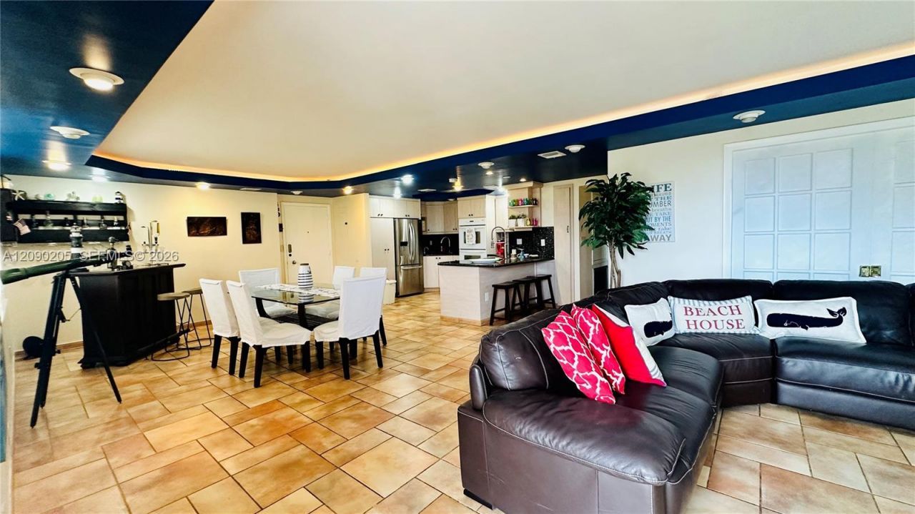 1401 S Ocean Dr , Unit 303, Hollywood, FL 33019 Photo