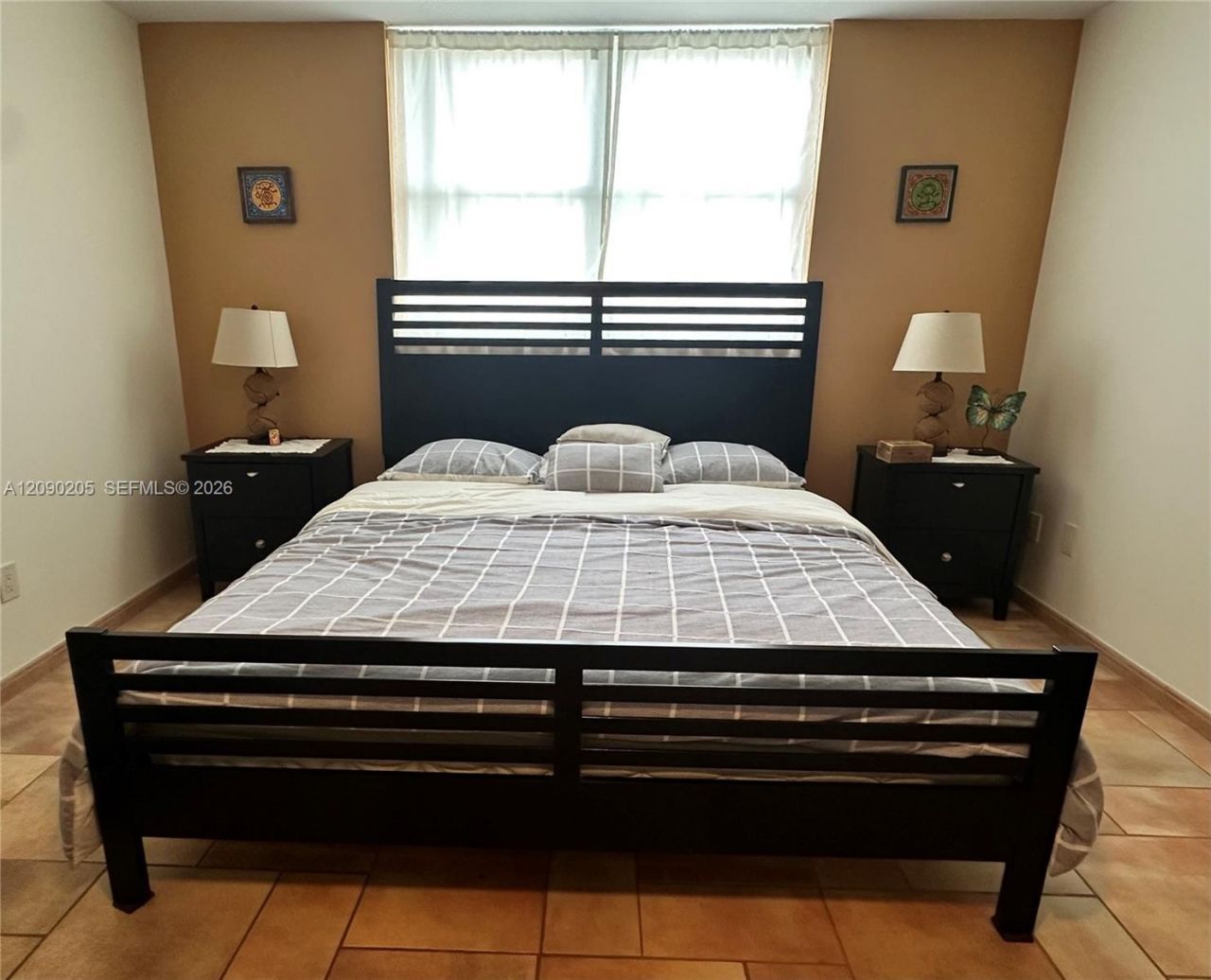 1401 S Ocean Dr , Unit 303, Hollywood, FL 33019 Photo