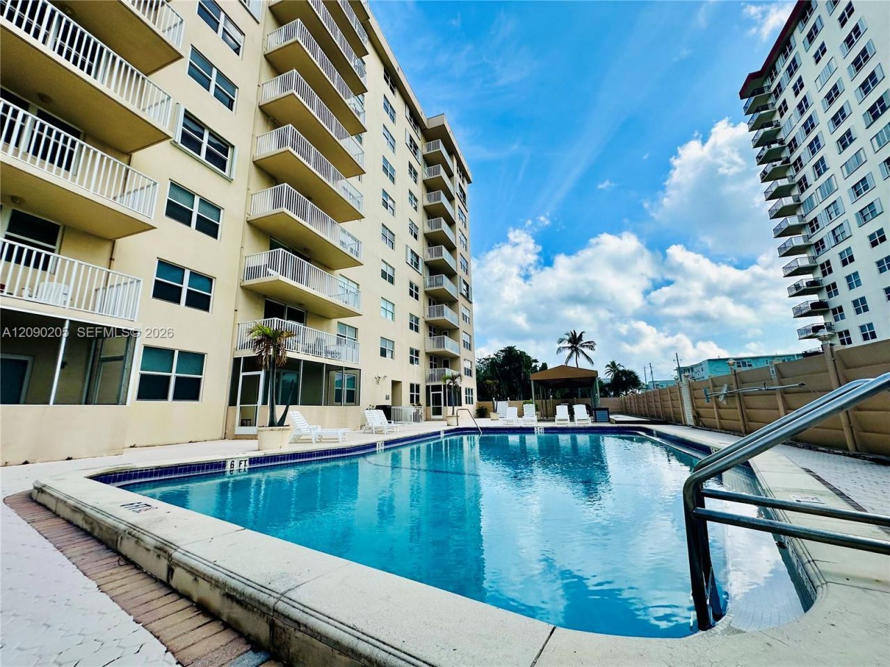 1401 S Ocean Dr , Unit 303, Hollywood, FL 33019 Photo