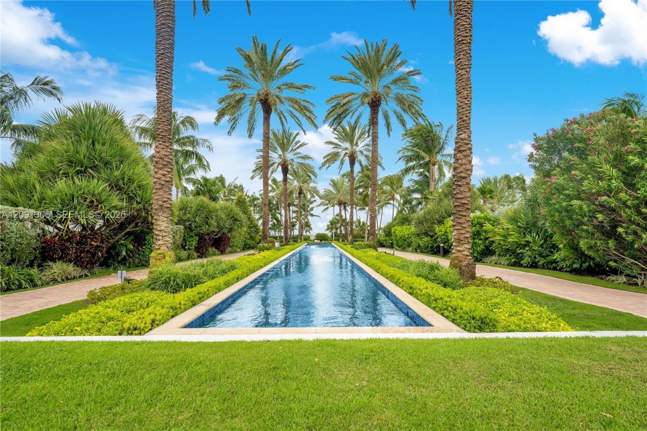 100 S Pointe Dr, Unit 2403, Miami Beach, FL 33139 Photo