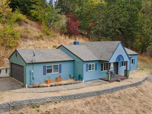 1396 SE Laurel Court, Roseburg, OR 97470