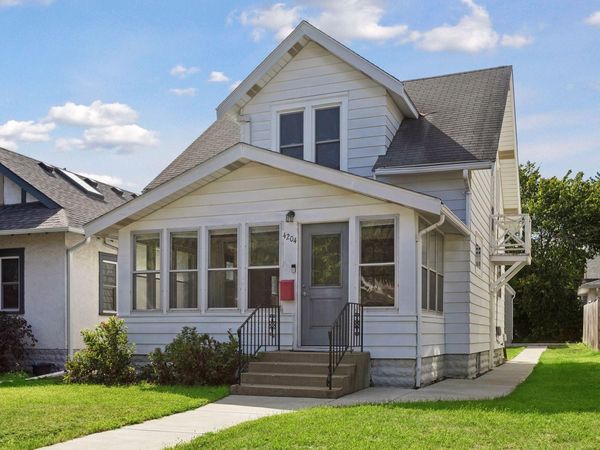 4204 19th Avenue S, Minneapolis, MN 55407