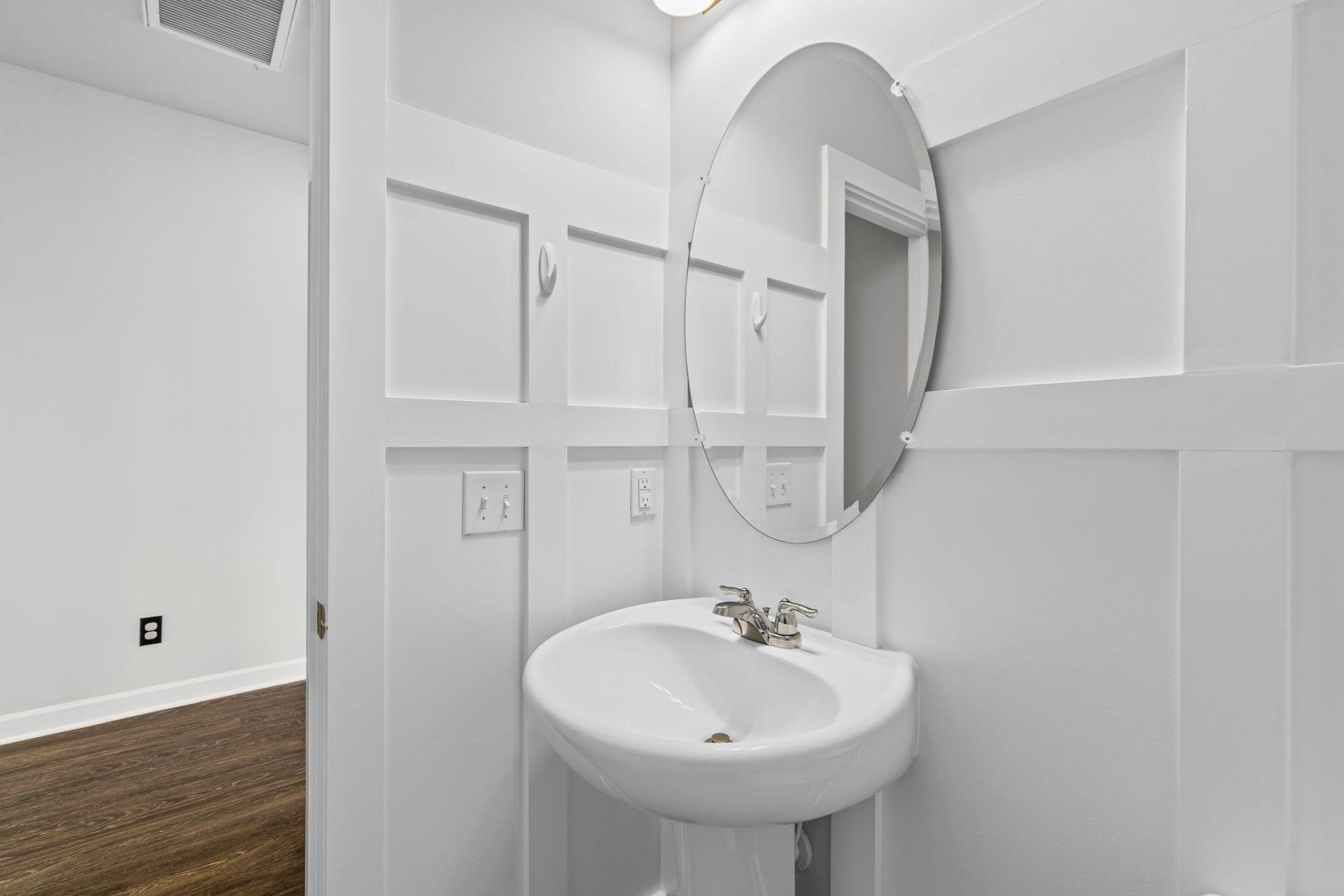 409 Carrara Drive Photo 17