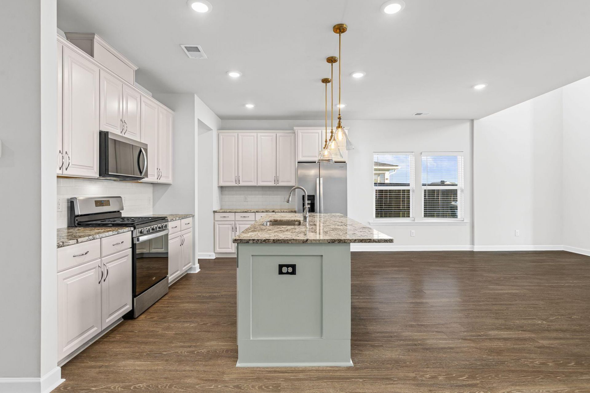 409 Carrara Drive Photo 21