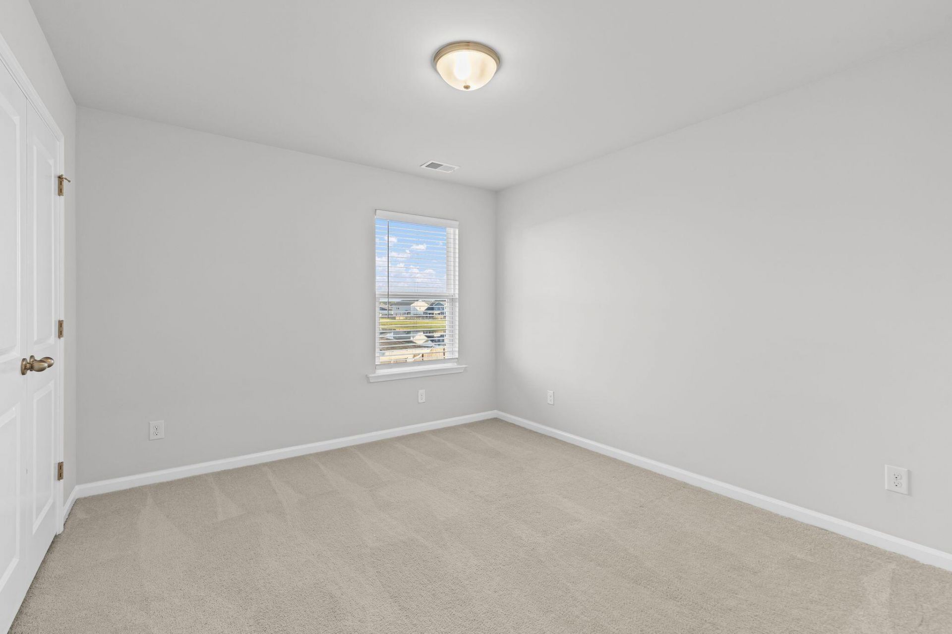 409 Carrara Drive Photo 48