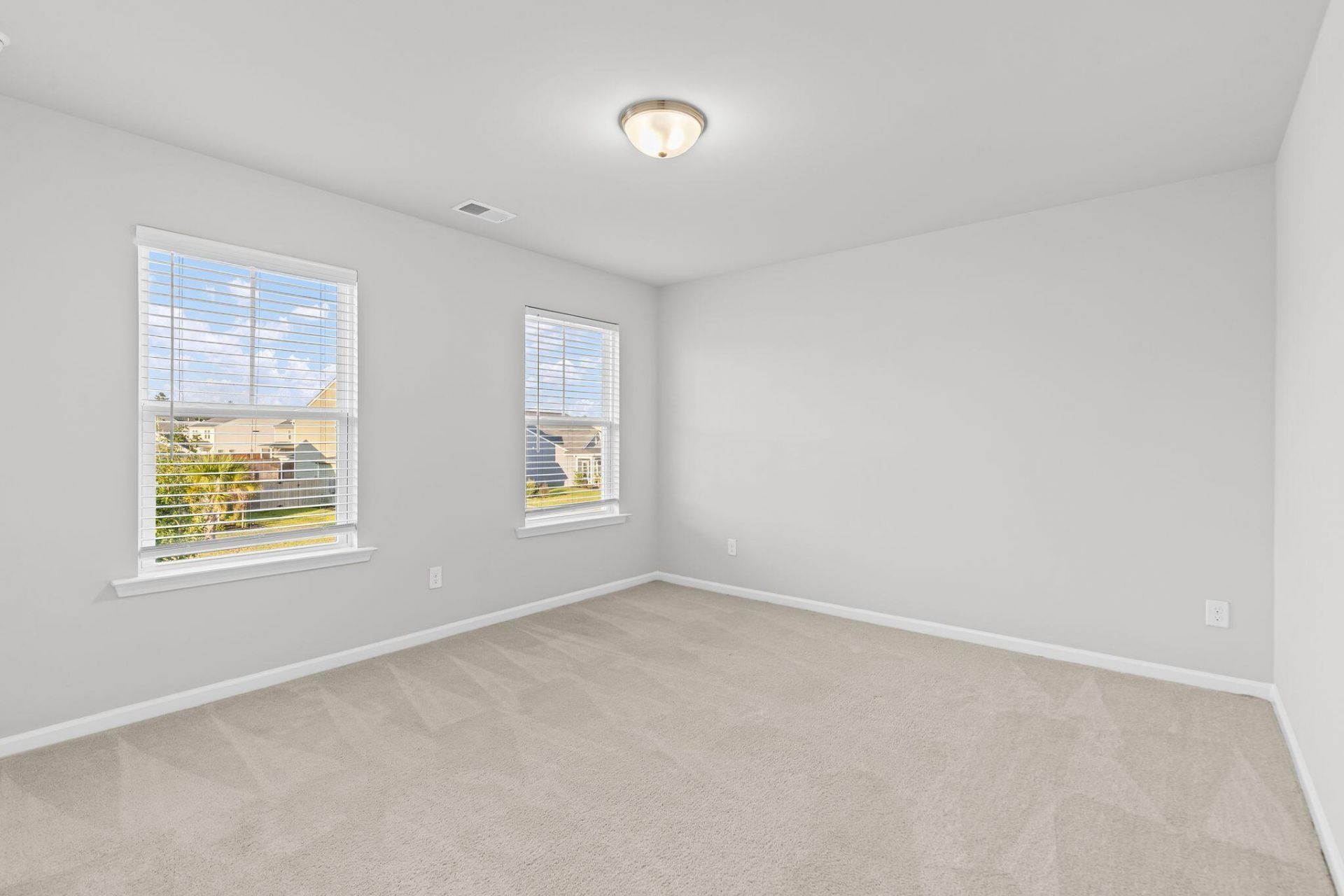 409 Carrara Drive Photo 50